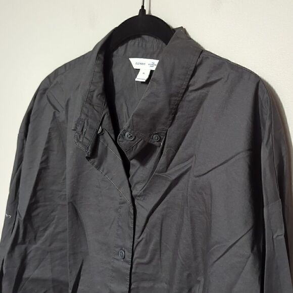 NWT Old Navy Charcoal Button Down Blouse - Picture 2 of 5